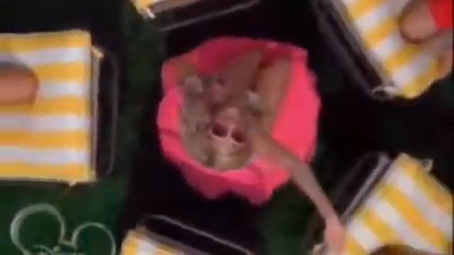 SHARPAY EVANS E RYAN EVANS смотреть онлайн