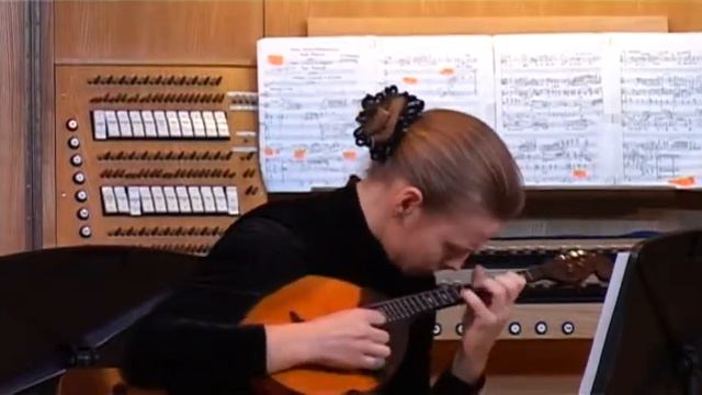 D. Krivitsky Introduction, six variations and theme for domra solo смотреть онлайн