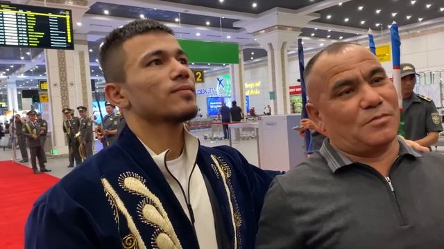 Daxshat kutib olindi Ramazon Temirov O’zbekistonga qaytdi UFC o’tishi xaqida intervyu смотреть онлайн