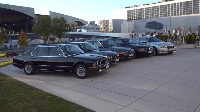 История BMW 7 серии в одном фотосете: от E23 до F01 смотреть онлайн