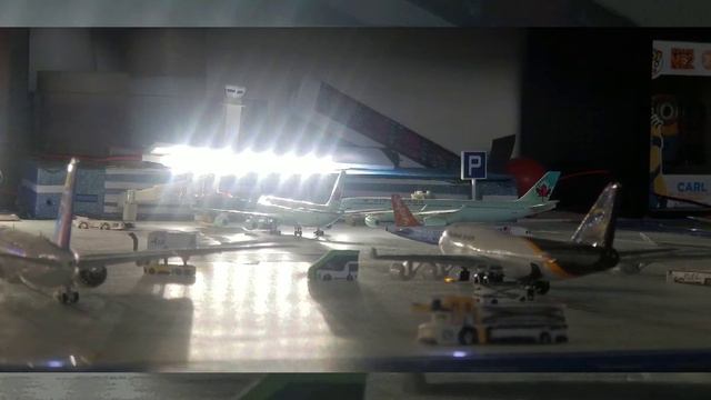 1/400 Model airport : getting ready to go смотреть онлайн