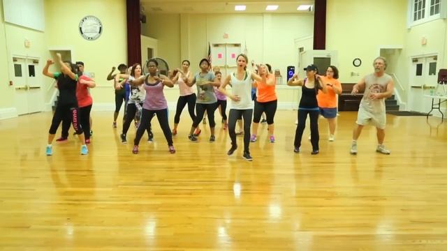 "Piensas (Dile La Verdad)" - Pitbull ft. Gente de Zona - Zumba Salsa/Flamenco смотреть онлайн