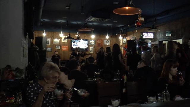 С Новым Годом, крошка - Мумий Тролль (GooDini Cover Band) смотреть онлайн