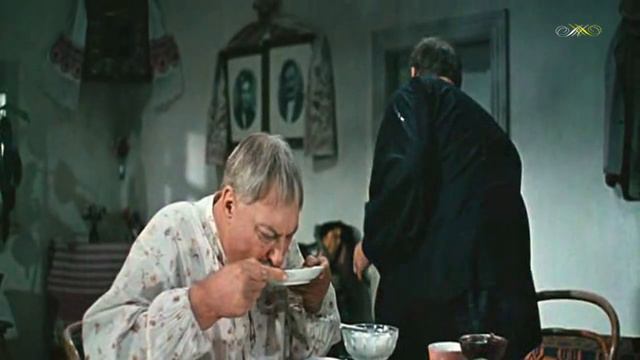 Хлопцы недовольны мной. Какой ты, говорят, атаман, если у тебя нет золотого запасу? смотреть онлайн