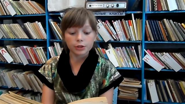 Страна читающая - Екатерина Козлова читает произведение "Вечерний звон" А. А. Фета смотреть онлайн