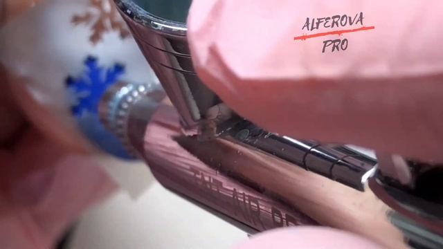 Новогодний маникюр АЭРОГРАФОМ| Аэрография на ногтях| ДИЗАЙН НОГТЕЙ смотреть онлайн