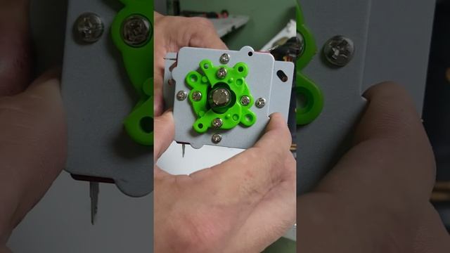 Zippy 4 way 8 way left and right not working fix. смотреть онлайн