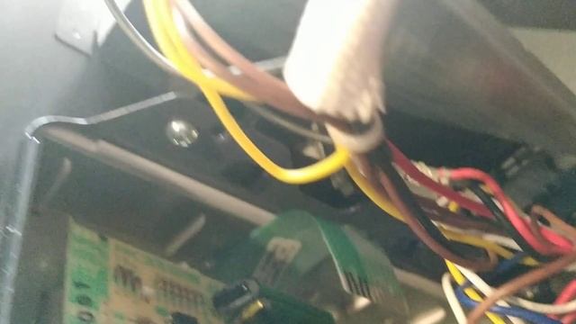 Ремонт микроволновки Panasonic NN GT352W Не включается смотреть онлайн