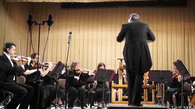 Koncert w filharmonii, 5 lutego смотреть онлайн