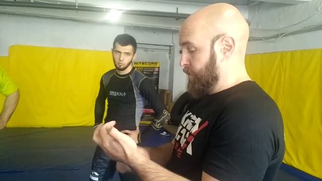 Фрагмент инструкторского курса по крав-мага. смотреть онлайн
