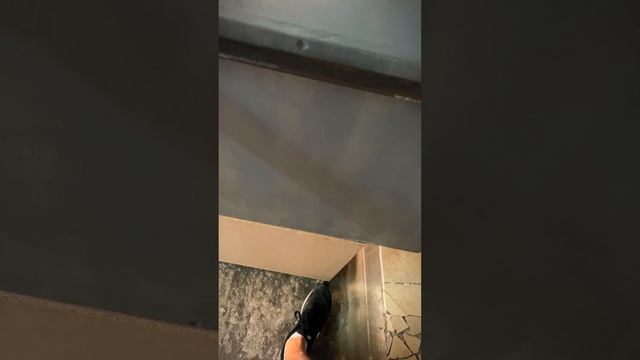 Самоделка для облегчения установки кухонного модуля в кемпер . смотреть онлайн