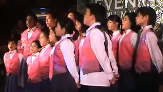 Yellow River Concerto 4th Movement - Beijing 2007 смотреть онлайн