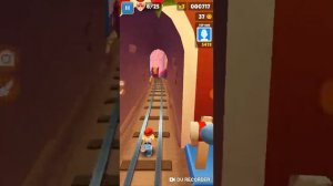 Я бегу бегу я весёлый таракан