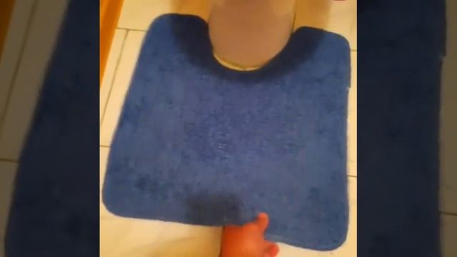 Коврик в туалете как правельно