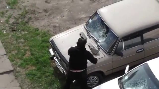 Игра "Разбей Машины" Dude crashed car смотреть онлайн