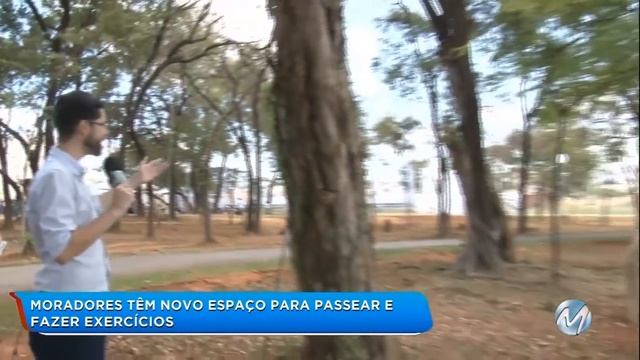 Parque Municipal é inaugurado em Montes Claros смотреть онлайн
