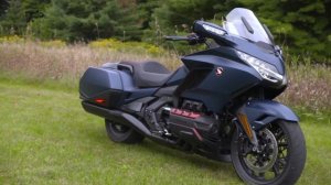 Why The Honda Gold Wing gl 1800 Is The Best Touring Bike In The World??