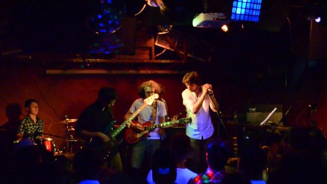 02. Здесь был я - Left Hand Free (Alt-J cover) смотреть онлайн