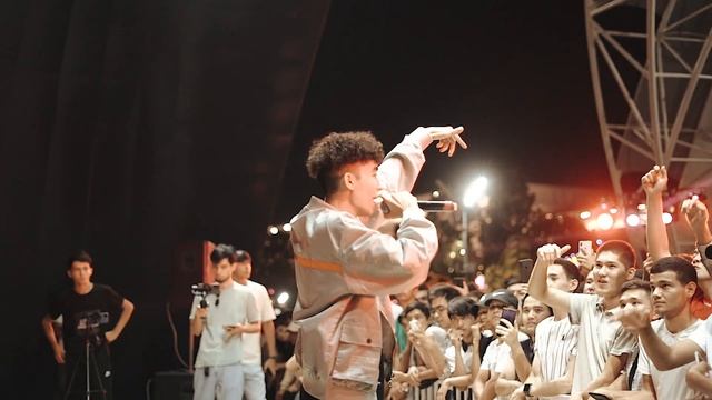 DALIMJANOV - ILK BOR SAHNAGA CHIQISH 