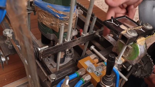 Самодельный станок, крутая идея, простые комплектующие. смотреть онлайн