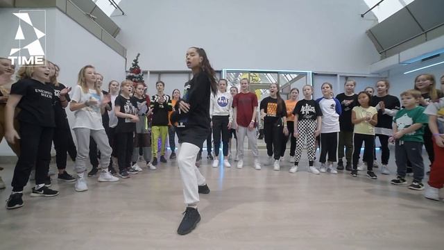 Амира Душкина | ART TIME Winter Intensive 2020 смотреть онлайн