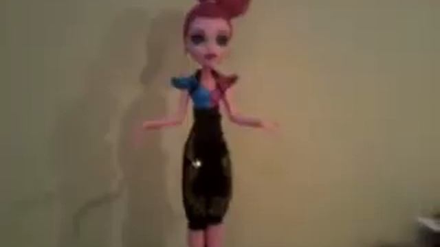 Джи джи монстер хай смотреть онлайн