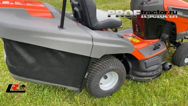 Самый лучший садовый трактор Husqvarna TC 238 TX. Новинка 2021 - 2022 года. смотреть онлайн