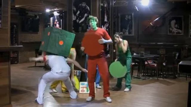 Parchis Long Long смотреть онлайн