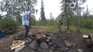 Кольский п-ов. Апатиты. Сплав по р. Умба. Ловля хариуса и трески из белого моря.