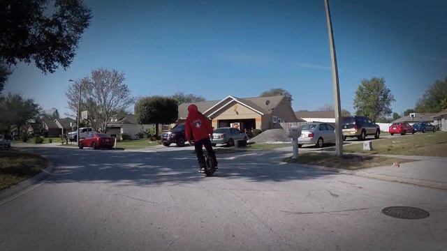 Riding through Ocoee on a Ninebot Z10 with Long Haired Boy смотреть онлайн