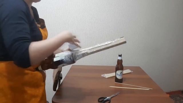 Крепление двух и трех бутылок в букет. Фудфлористика обучение. Начинающим смотреть онлайн