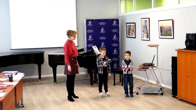 Мастер-класс Петровой В.П. Тема: "Первые шаги в мире музыки" смотреть онлайн