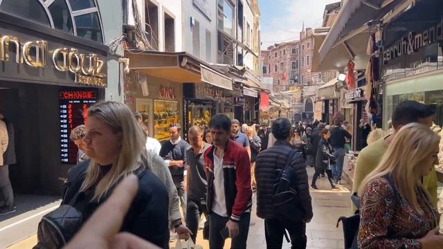 Best Exchange Rates in Turkey | Change Money at Currency Exchange Offices at Grand Bazaar Istanbul смотреть онлайн