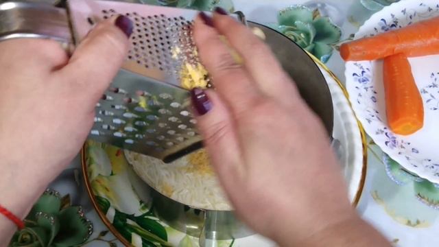 Селёдка под шубой он такой вкусный не обычный рецепт!!! как запечь овощи в духовке для салатов!!! смотреть онлайн