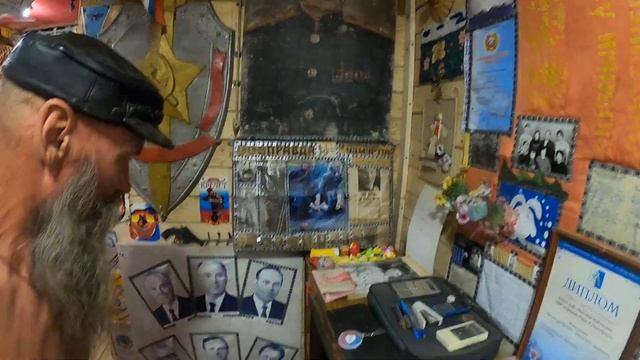 Кибальчиш демонстрирует новое жильё! Радости нет предела! Тут даже сны стали сниться! смотреть онлайн
