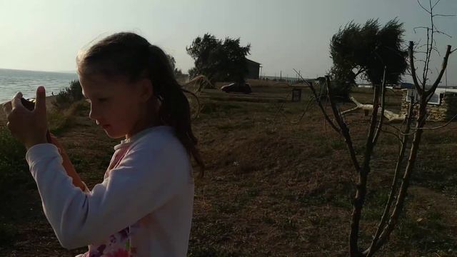 Азовское море у отеля ресторана Лаванда в Кучугурах. смотреть онлайн