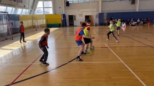 1-4 классы МБОУ СОШ «Гармония» г. Можайска #классныйкубок #футболвшколе смотреть онлайн