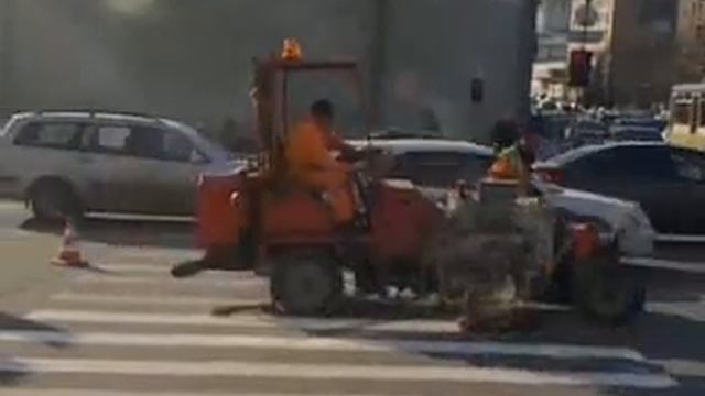 Дорожные работы в Москве смотреть онлайн