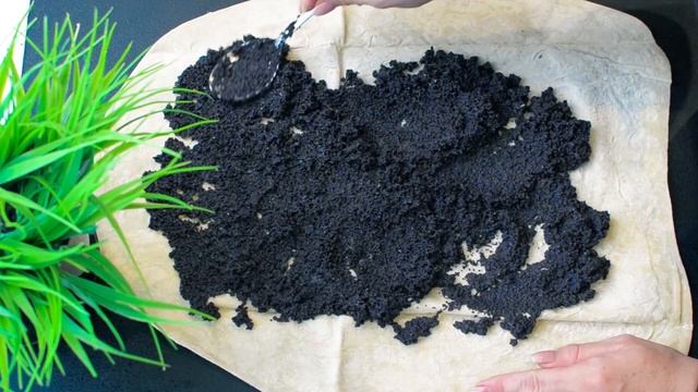 Пироги с луком и грибами