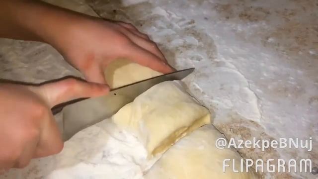 Плюшки с сахаром...✨ смотреть онлайн