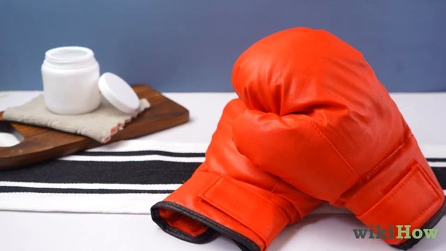 How to Clean Boxing Gloves смотреть онлайн