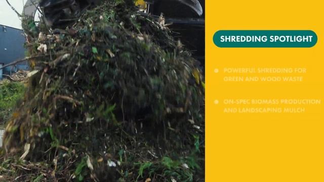 Watch the UNTHA XR3000RC tackle wood and green waste with ease смотреть онлайн