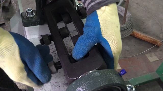 Станок  для выпрямления и рубки стальной проволоки