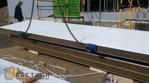 Захваты для монтажа сэндвич панелей с креплением в замок.