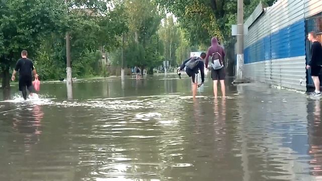 Потоп в Донецке 28062021 смотреть онлайн