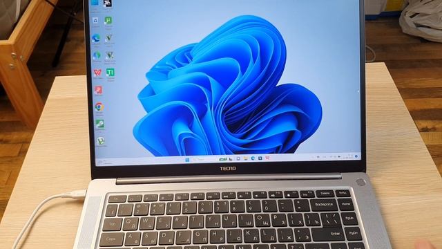 НОУТБУК TECNO MEGABOOK S1 - ТОП ЖЕЛЕЗО, КРАСИВЫЙ ДИЗАЙН И ЛЕГКИЙ КОРПУС! смотреть онлайн