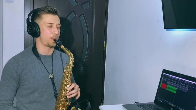 Romanescu Robert - Dona Lee (by Charlie Parker) alto sax смотреть онлайн