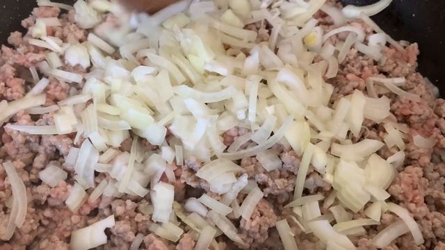 СДОБНЫЕ ПИРОЖКИ С МЯСОМ И КАПУСТОЙ!!! САМЫЙ ВКУСНЫЙ РЕЦЕПТ!!! смотреть онлайн