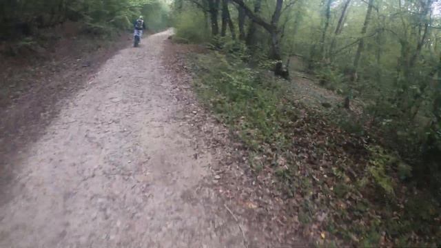 Эндуро в Крыму,валим с Гуру на 2ой кордон смотреть онлайн