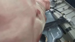 Установка нового стеклоподъемника Nissan Qashqai+2 самый простой способ